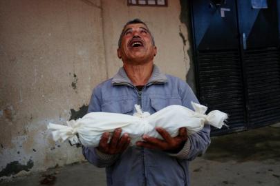 Gazze'de 7 günlük bebek soğuktan hayatını kaybetti