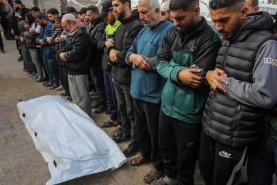 Gazze'de can kaybı 71 bin 441'e yükseldi