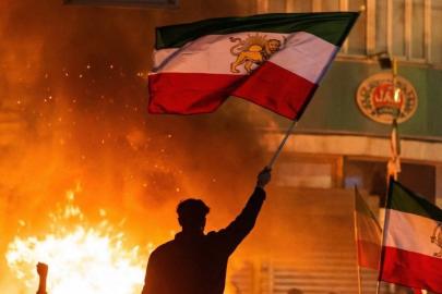 İran'daki protestoların 13. gününde son durum