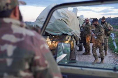 Suriye ordu yetkilileri: YPG/SDG sivillerin tahliyesini engelliyor