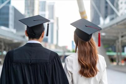 Yükseköğretim mezunlarının iş gücüne katılım oranı daha fazla