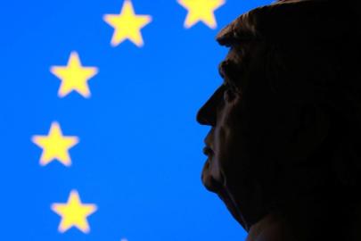 AB büyükelçileri, Trump'ın ek tarife kararı üzerine olağanüstü toplanacak