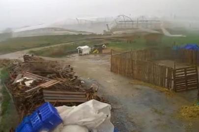 Antalya'da hortum saniyeler içinde serayı yerle bir etti