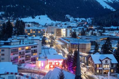 Davos'ta yangın ihbarı: Bölge tahliye edildi