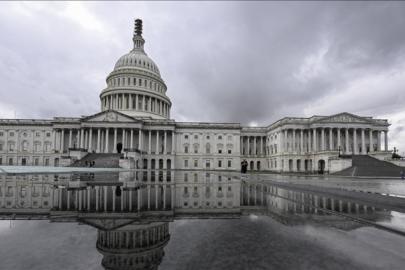 ABD’de silahlı şüpheli, Kongre Binası yakınında yakalandı