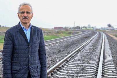 Abdulkadir Uraloğlu: Başkentray banliyö hattını 12 kilometre uzatıyoruz