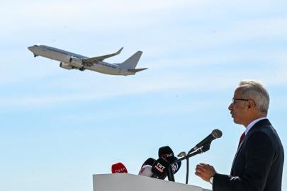 Abdulkadir Uraloğlu: Türkiye, hava seyrüseferinde en yüksek hizmet birim sayısına ulaştı