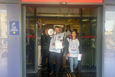 Buca Belediyesi'ndeki memur eylemi 5'inci günde devam etti