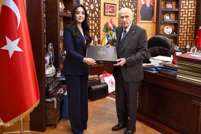 Çalışmaları kitaplaştırıldı: Eserlerle Devlet Bahçeli