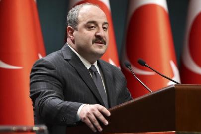 Mustafa Varank'tan İmamoğlu'na Nutuk'lu diploma göndermesi