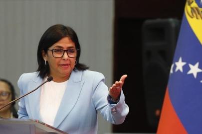 Venezuela'nın geçici Devlet Başkanı Rodriguez, Ürdün Dışişleri Bakanı ile görüştü