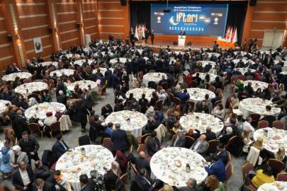 AK Parti İstanbul İl Başkanlığı’nda Şehit Aileleri ve Gaziler İftarı