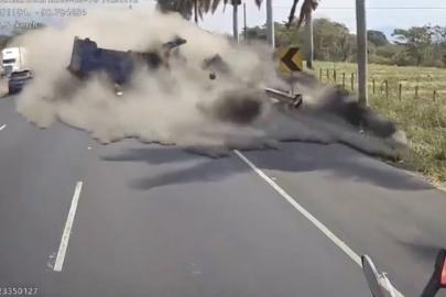 Guatemala'da feci kaza kamerada: 3 kişi hayatını kaybetti