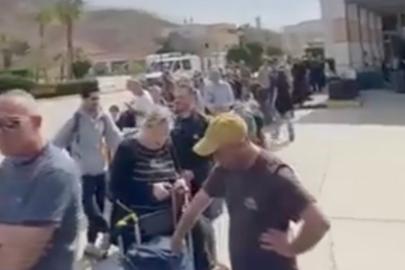 İran korkusu İsraillileri ülkeyi terk etmeye itti: Sınırda yoğunluk oluştu