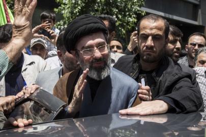 İran'da yeni dini lider bekleniyor: Müçteba Hamaney seçildi iddiası