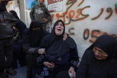 İsrail'in Gazze saldırılarında 6 kişi hayatını kaybetti