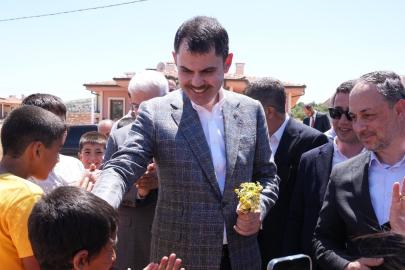 Murat Kurum'dan milli maç öncesi Zey köyünden anlamlı paylaşım