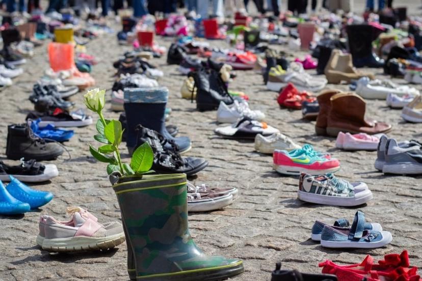Amsterdam'da, İsrail saldırılarında ölen Filistinli çocuklar anıldı