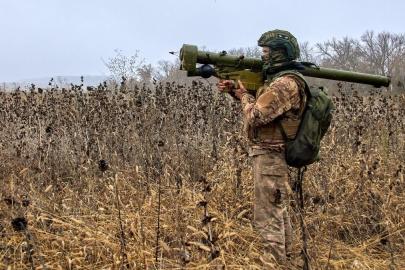Çin'in İran'a silah sevkiyatına hazırlandığı iddiası