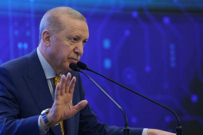 Cumhurbaşkanı Erdoğan: Ailenin muhafazası beka meselesidir
