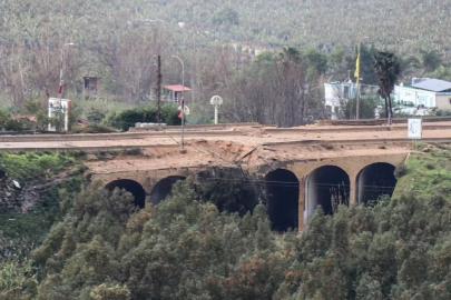 İsrail’den kritik köprüye hava saldırısı: Güney Lübnan’la bağlantı kesildi