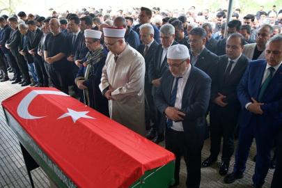 Kahramanmaraş'taki okul saldırısında hayatını kaybedenler son yolculuklarına uğurlandı