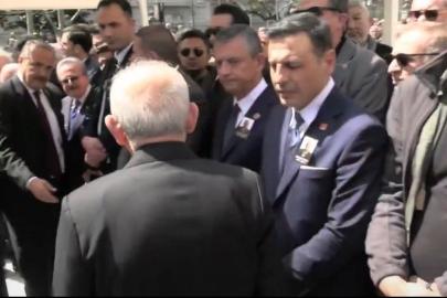 Selamlaşma krizi: Kılıçdaroğlu "görmedim" dedi, Özel "dalgınlık" olarak niteledi