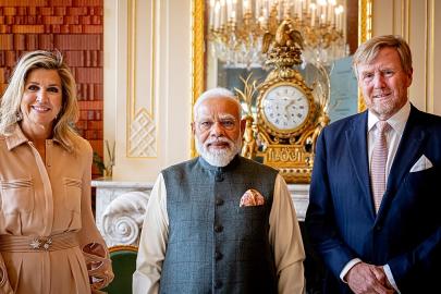 Hindistan Başbakanı Modi, Avrupa turuna Hollanda kraliyet ailesiyle başladı