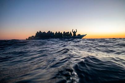 Lampedusa'da göçmen faciası: Hipotermiden ölen bebek için soruşturma açıldı